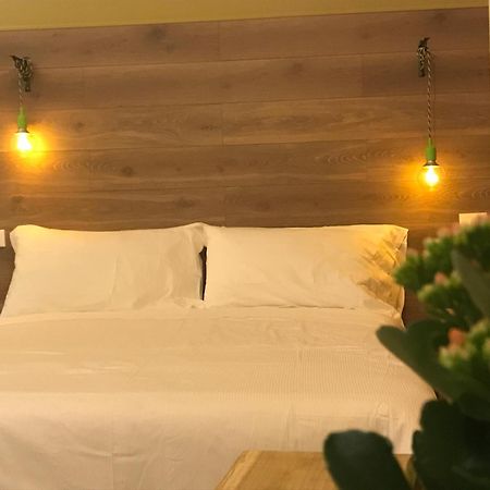 Hotel Raphael ボルディゲーラ エクステリア 写真