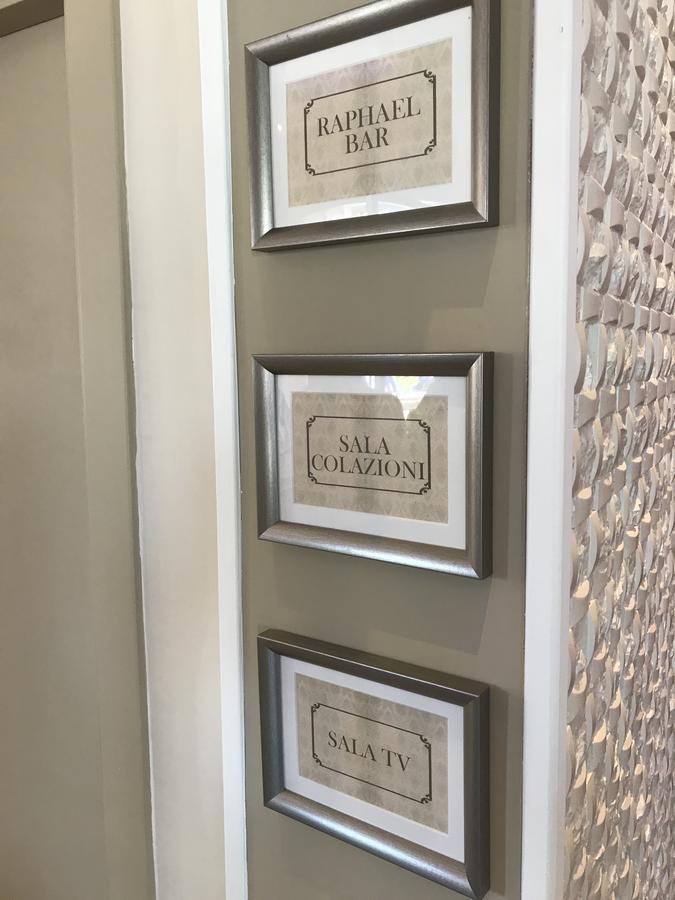 Hotel Raphael ボルディゲーラ エクステリア 写真